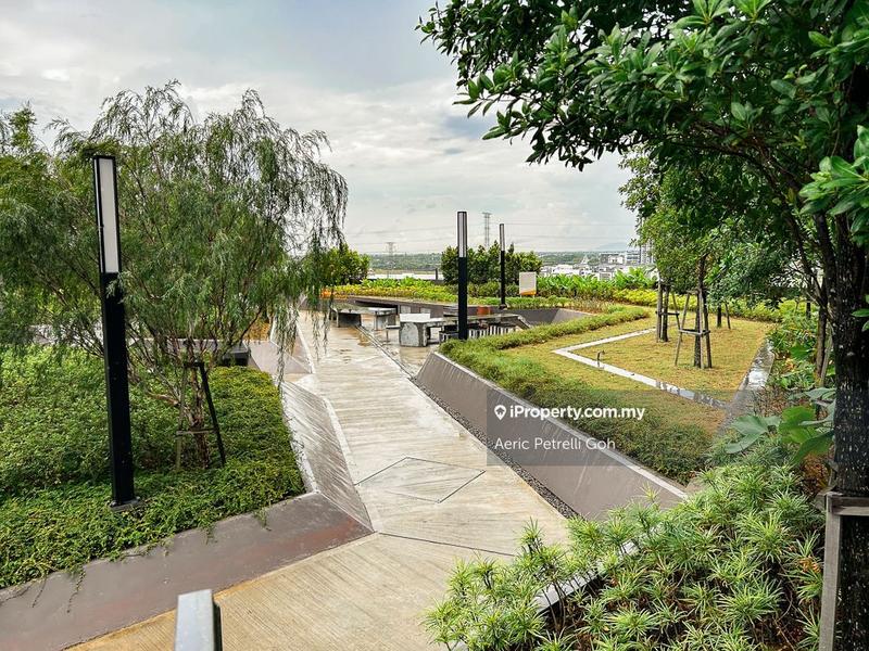 Service Residence for Rent in The Amber Residence @ TwentyFive.7 by Aeric Petrelli Goh - iProperty.com.my