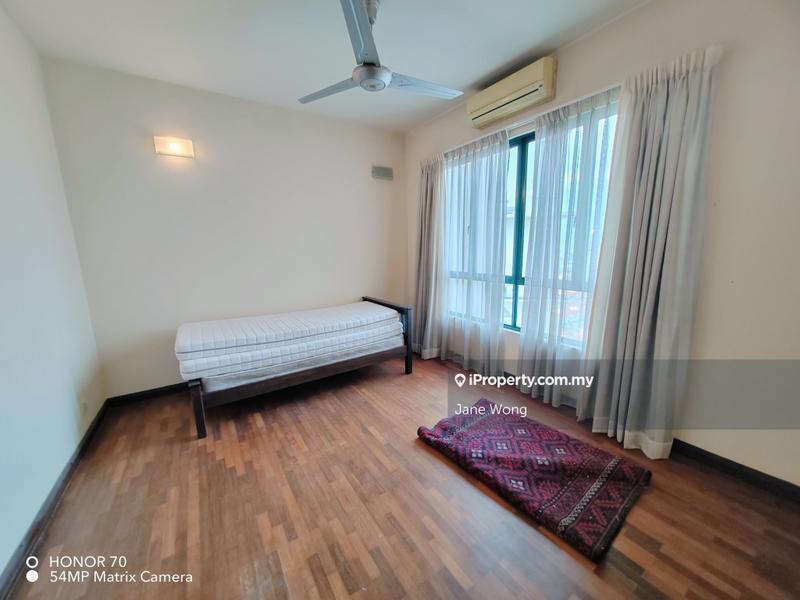 Condominium for Sale in Nadia Parkfront by Jane Wong - Bedroom 3 with Ample of Natural Daylight - iProperty.com.my