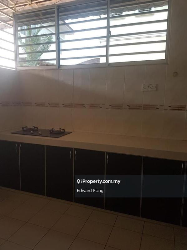 Rumah Berangkai 2 Tingkat untuk Dijual di Kota Emerald, Rawang oleh Edward Kong - iProperty.com.my