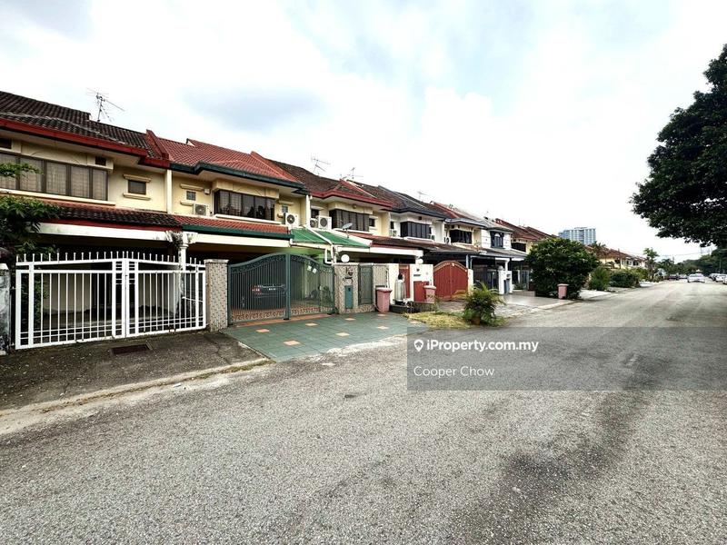 Rumah Berangkai 2 Tingkat untuk Dijual di Bandar Utama 10, Bandar Utama oleh Cooper Chow - iProperty.com.my