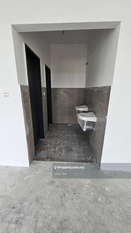 For Rent - Bloc 7 Shoplot @ Setia Eco Glades, Cyberjaya