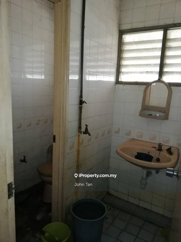 For Sale - (200 AMP | Negotiable) Kepong @ Taman Bukit Maluri Detached Warehouse