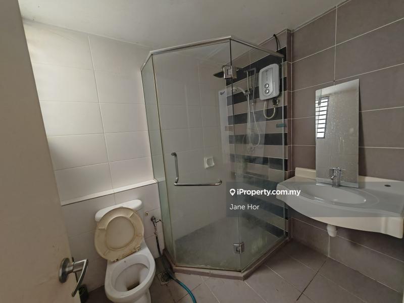 Townhouse for Sale in 16 Sierra, Puchong by Jane Hor - iProperty.com.my