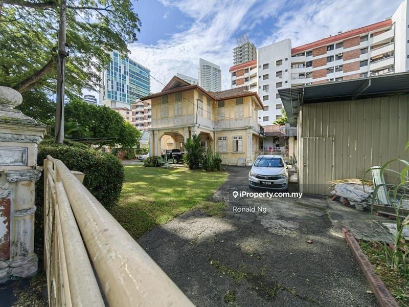 For Rent - 2 Storey Commercial Bungalow Kelawai Gurney