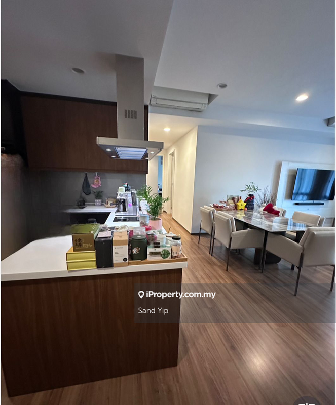 For Sale - The Potpourri