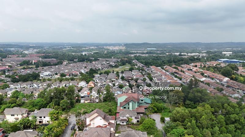 Bungalow House for Sale in Bandar Country Homes, Rawang by Gordan Wong - iProperty.com.my