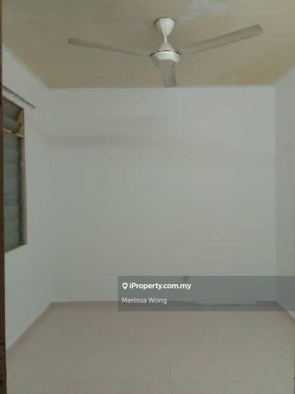 Pangsapuri untuk Dijual di Mentari Court 2, Bandar Sunway oleh Merlissa Wong - iProperty.com.my