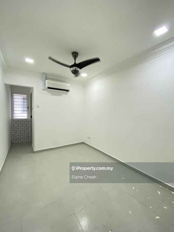 Rumah Berangkai 2 Tingkat untuk Dijual di Taman Selayang Utama, Selayang oleh Elaine Cheah - iProperty.com.my