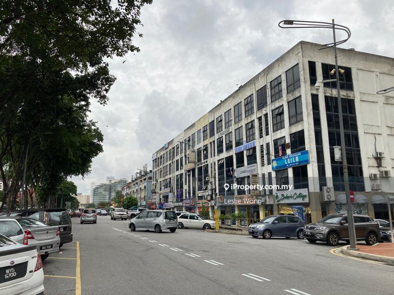 Shop for Rent in Kelana Jaya, Petaling Jaya by Leslie Wong - iProperty.com.my