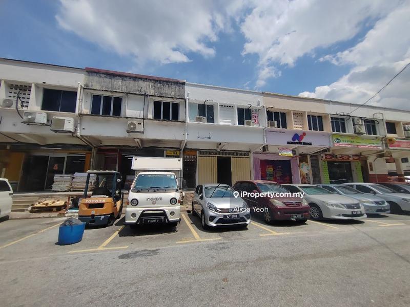For Rent - Salak south garden