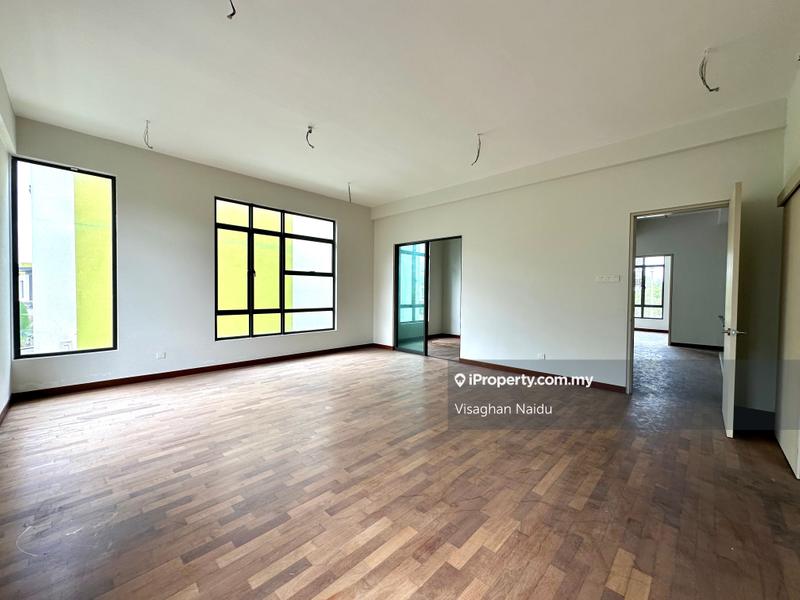 Bungalow House for Sale in Bandar Country Homes, Rawang by Visaghan Naidu - iProperty.com.my