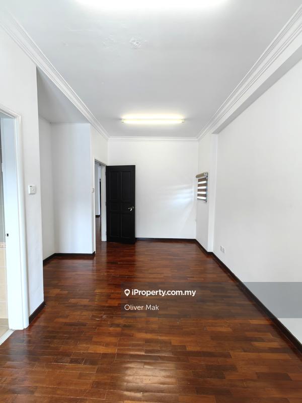 3-storey Terraced House for Sale in Taman Esplanad, Bukit Jalil by Oliver Mak - iProperty.com.my