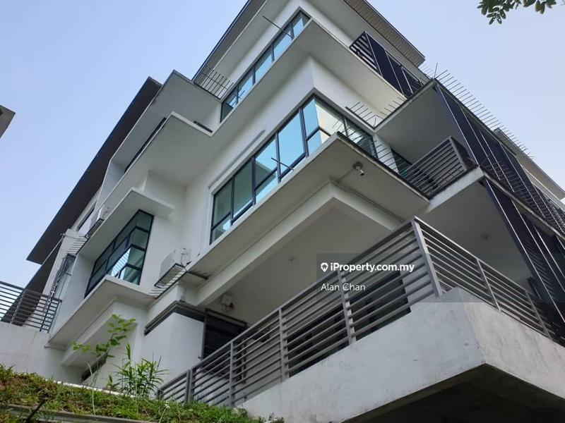 Rumah Berkembar untuk Dijual di 16 Sierra, Puchong oleh Alan Chan - iProperty.com.my