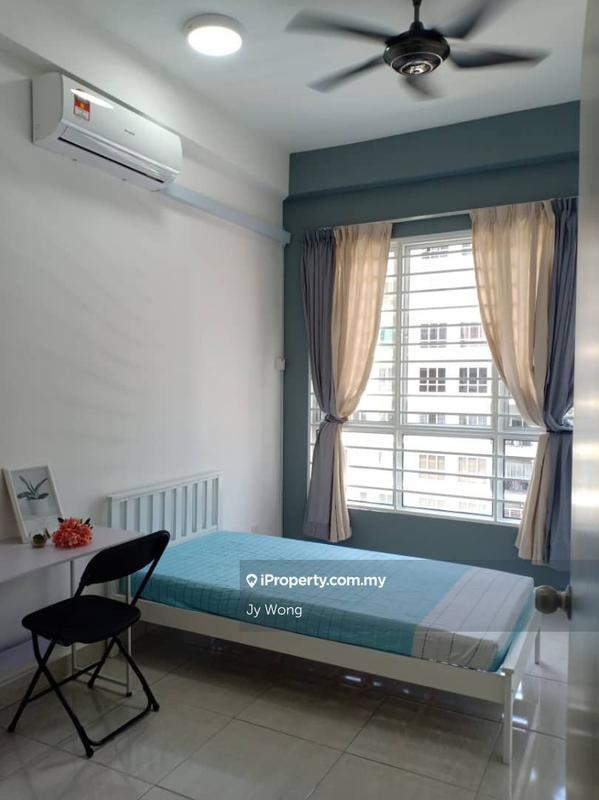 Service Residence for Sale in BSP 21 by Jy Wong - iProperty.com.my