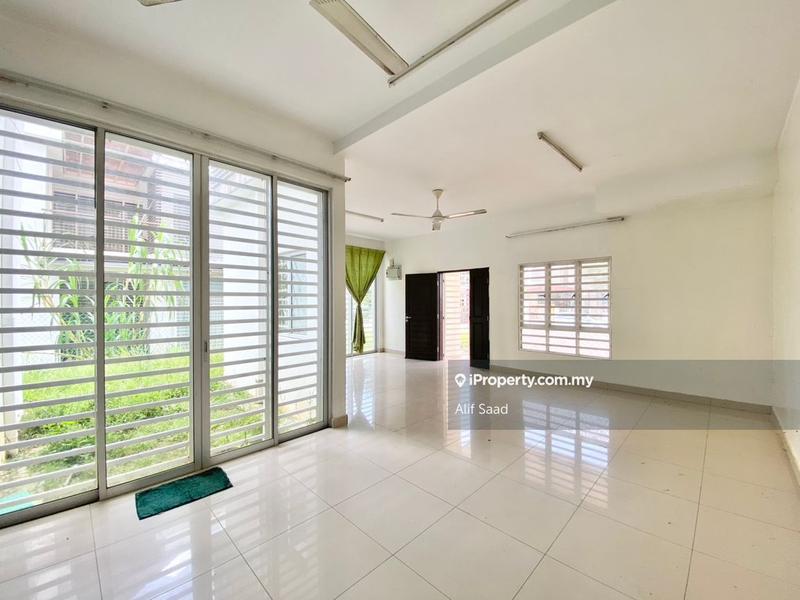 2-storey Terraced House for Sale in Puncak Bestari, Puncak Alam by Alif Saad - iProperty.com.my