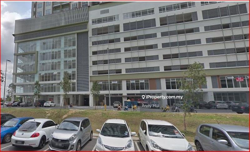 For Sale - Maxim Citylights 3 Storey Corner Shop-Office Facing Mainroad