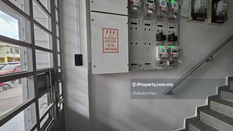 Shop-Office for Rent in Kawasan 18, Klang by Shalukis Hau - iProperty.com.my