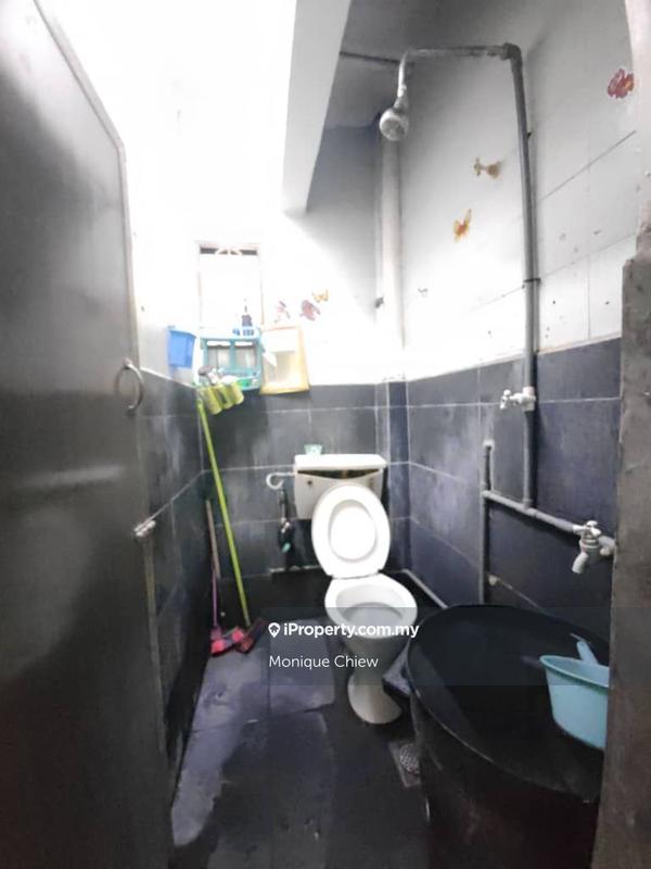 2-storey Terraced House for Sale in Bandar Country Homes, Rawang by Monique Chiew - iProperty.com.my