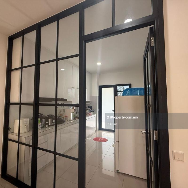 Rumah Berangkai 2 Tingkat untuk Dijual di Eco Botanic The Borough, Iskandar Puteri (Nusajaya) oleh Iris Lim - iProperty.com.my