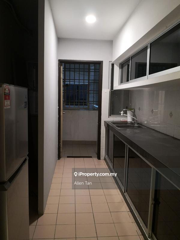 For Sale - Puncak Seri Kelana