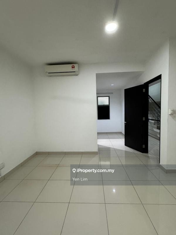 Rumah Berangkai 3 Tingkat untuk Dijual di Laman Bayu, Bukit Jalil oleh Yen Lim - iProperty.com.my