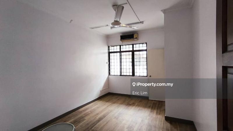 Rumah Berangkai 2.5 Tingkat untuk Disewa di Bandar Utama 10, Bandar Utama oleh Eric Lim - iProperty.com.my