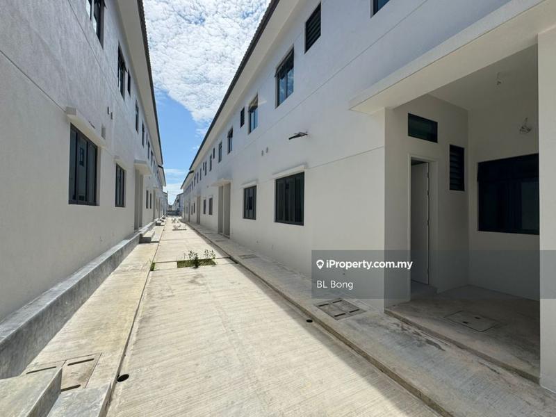 2-storey Terraced House for Sale in Taman Molek Residence, Ayer Molek by BL Bong - iProperty.com.my