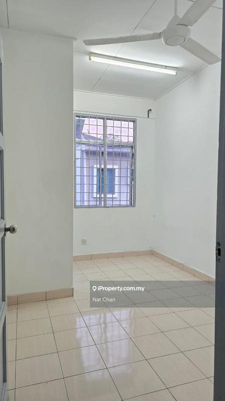 2-storey Terraced House for Sale in Taman Esplanad, Bukit Jalil by Nat Chan - iProperty.com.my