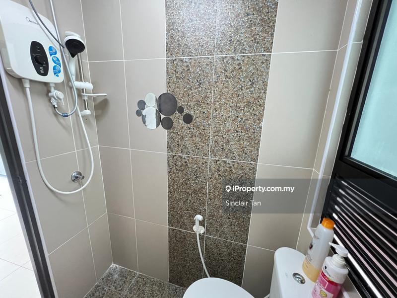 Kediaman Servis untuk Dijual di The Heights Residence oleh Geoffery Wee - iProperty.com.my