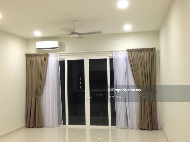 For Sale - Sri Putramas III / Royal Regent