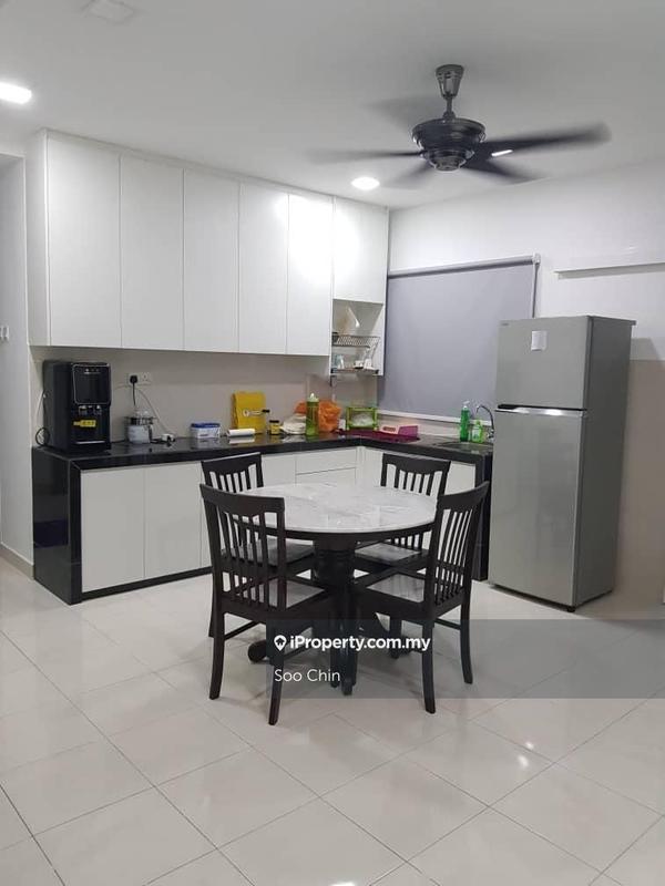 For Rent - Koi Kinrara