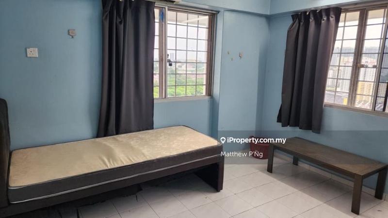 Pangsapuri untuk Dijual di Taman Pekaka Block 31 oleh Matthew P'Ng - iProperty.com.my