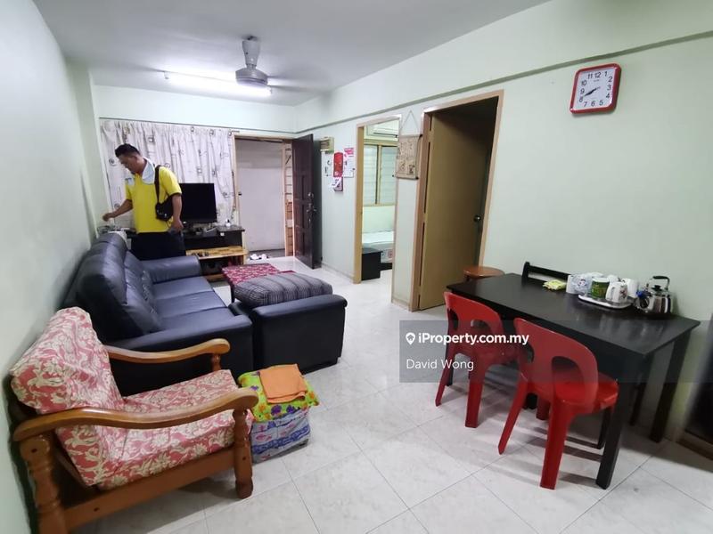 For Rent - Pangsapuri Seroja