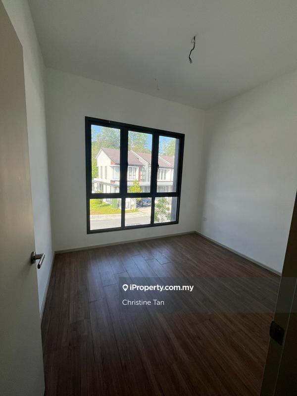 Rumah Teres 2-Tingkat untuk Dijual di Elmina, Shah Alam oleh Christine Tan - iProperty.com.my