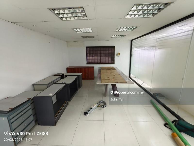 Gudang untuk Disewa di TSI Business Industrial Park, Batu oleh John Tan - iProperty.com.my