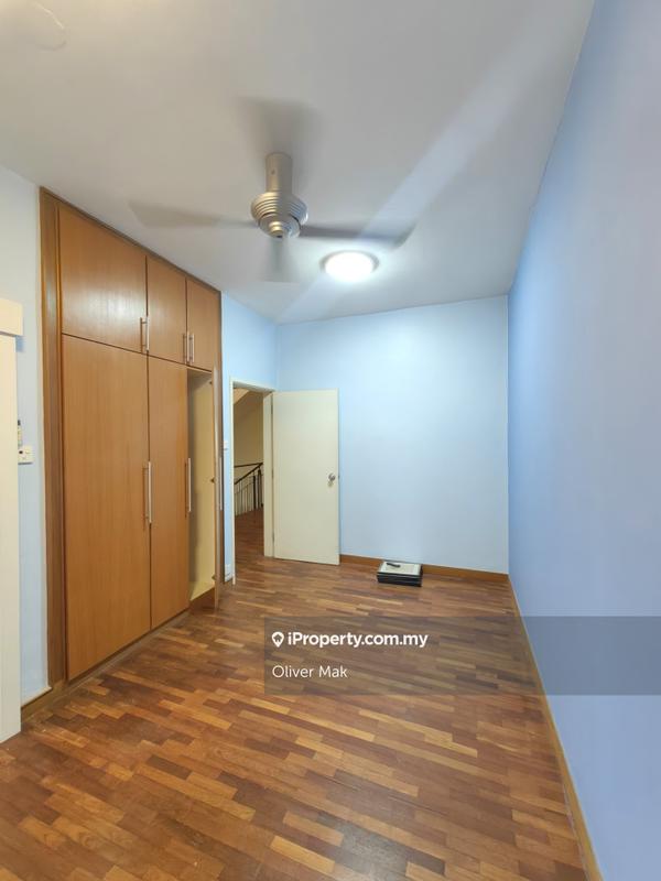 3-storey Terraced House for Sale in Taman Esplanad, Bukit Jalil by Oliver Mak - iProperty.com.my
