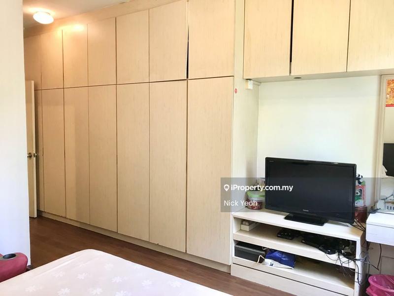 Condominium for Sale in Mutiara Oriental by Nick Yeoh - Bedroom - iProperty.com.my