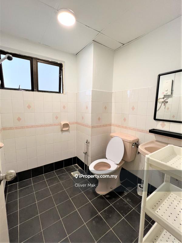 Condominium for Rent in Vista Komanwel A by Oliver Mak - iProperty.com.my