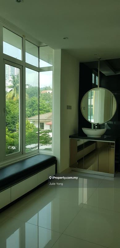 Semi-Detached House for Sale in Laman Damaisari @ Mont Kiara, Kuala Lumpur by Julie Yong - iProperty.com.my