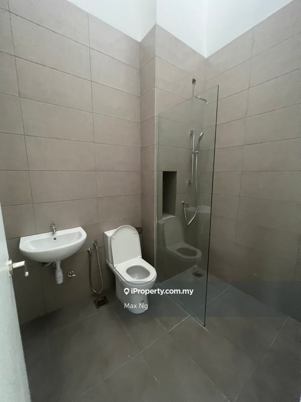 For Sale - d'Brightton