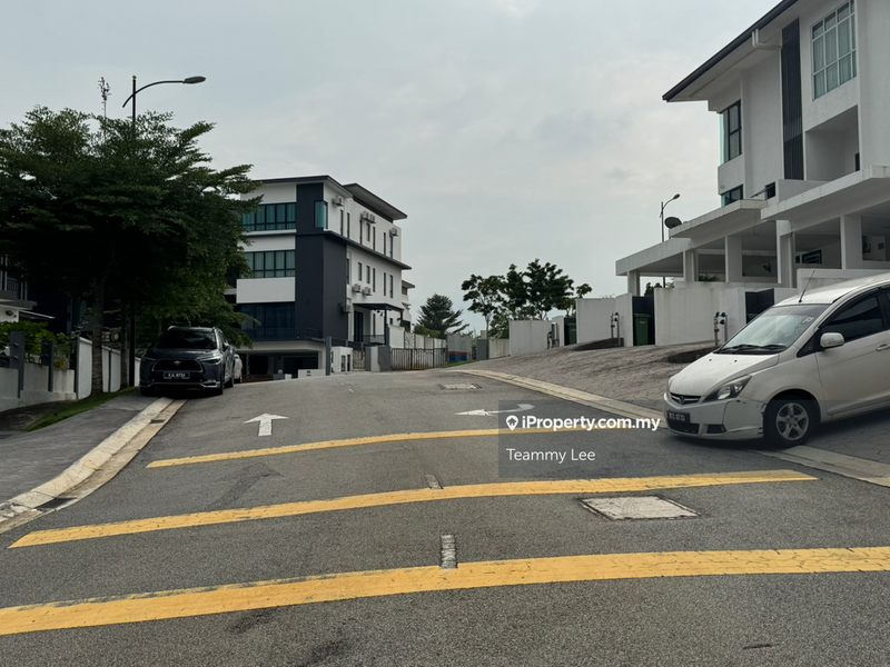 Townhouse for Sale in Bandar Sungai Long, Selangor by Teammy Lee - iProperty.com.my