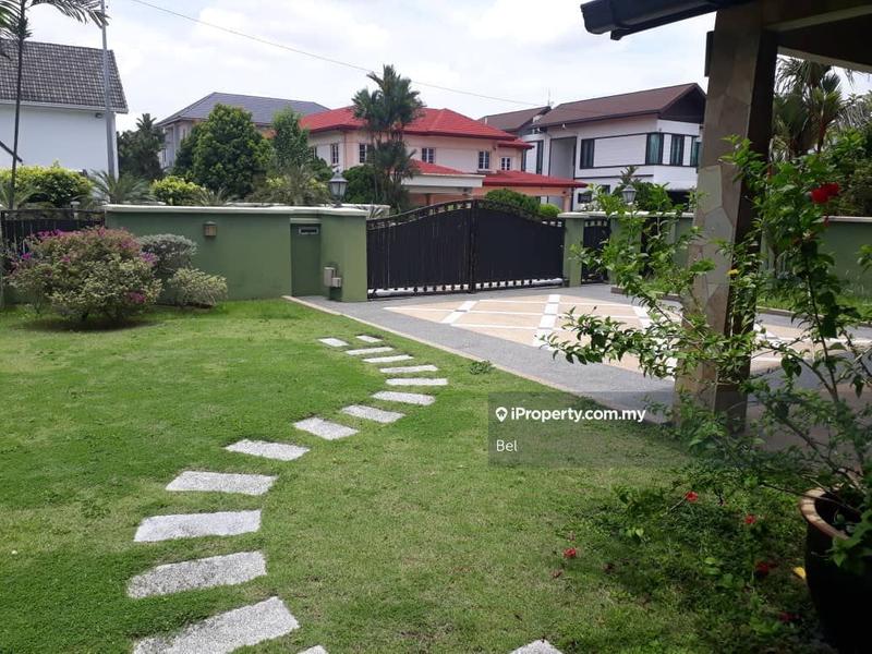Bungalow House for Sale in Usj 17, Subang Jaya by Bel - iProperty.com.my