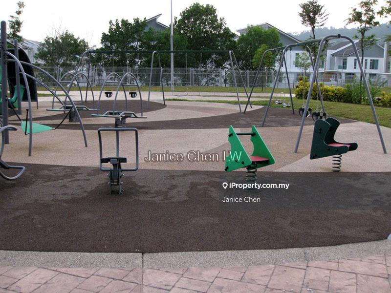 Rumah Berangkai 3 Tingkat untuk Dijual di Bandar Kinrara Seksyen 1, Bandar Kinrara oleh Janice Chen - iProperty.com.my