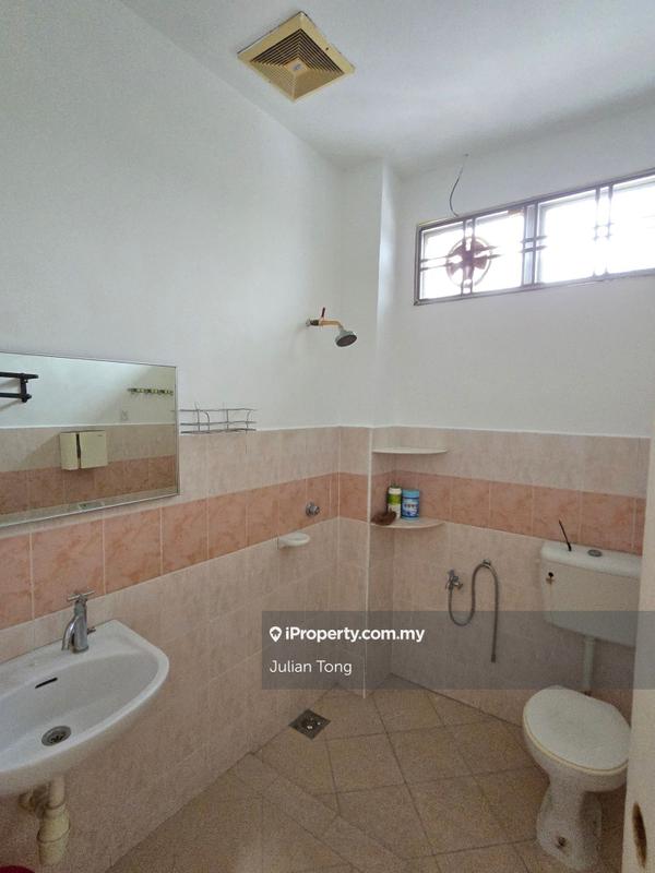 Rumah Teres 2-Tingkat untuk Dijual di Taman Desa Indah, Nilai oleh Julian Tong - iProperty.com.my