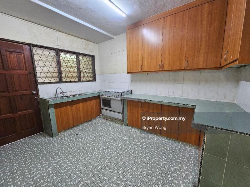 Rumah Teres 2-Tingkat untuk Dijual di SS 21, Damansara Utama, Petaling Jaya oleh Bryan Wong - iProperty.com.my