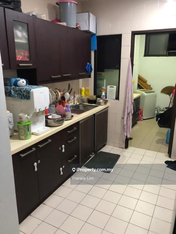 For Sale - Royal Domain Sri Putramas 2