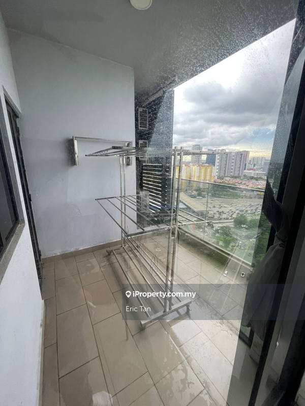 Service Residence for Rent in D'Latour by Eric Tan - iProperty.com.my