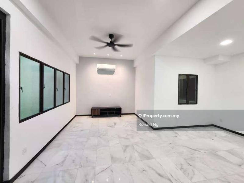 For Sale - Westlands Court