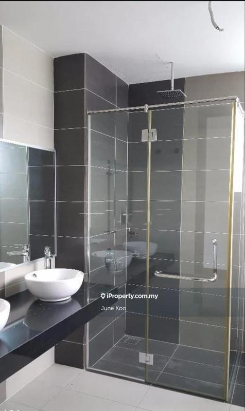 Bungalow House for Sale in villa height, Seri Kembangan by June Koo - iProperty.com.my