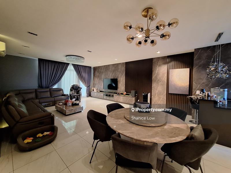 For Sale - Seri Puteri Hills Town Villa & Condominium